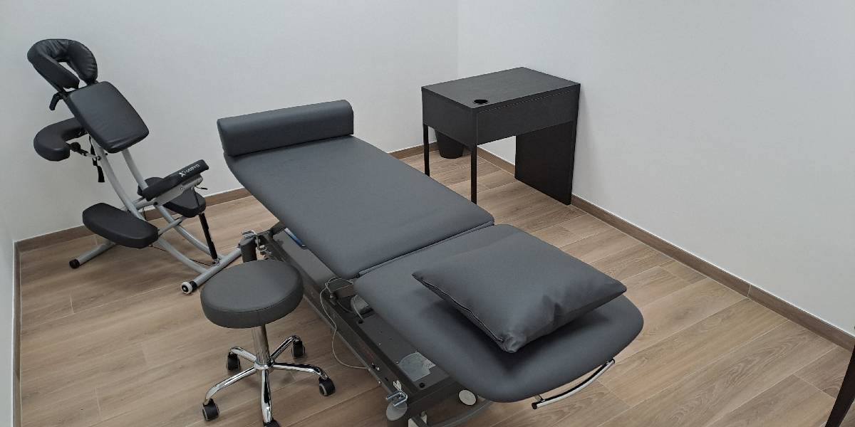 Salle de traitement centre kimotive à Piétrebais